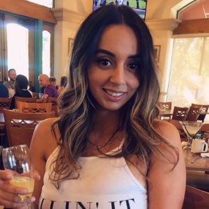 Meet your Posher, Maribel